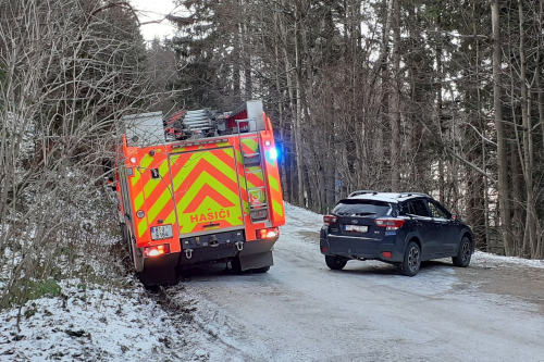 Nebezpečná bezohlednost při parkovaní mohla mít tragickou dohru - Nebezpečná bezohlednost při parkovaní mohla mít tragickou dohru
